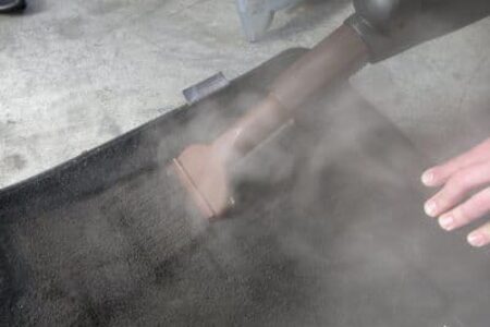Contigo Pro Steamer cleaning car floor carpet with Steam and vacuum nozzle